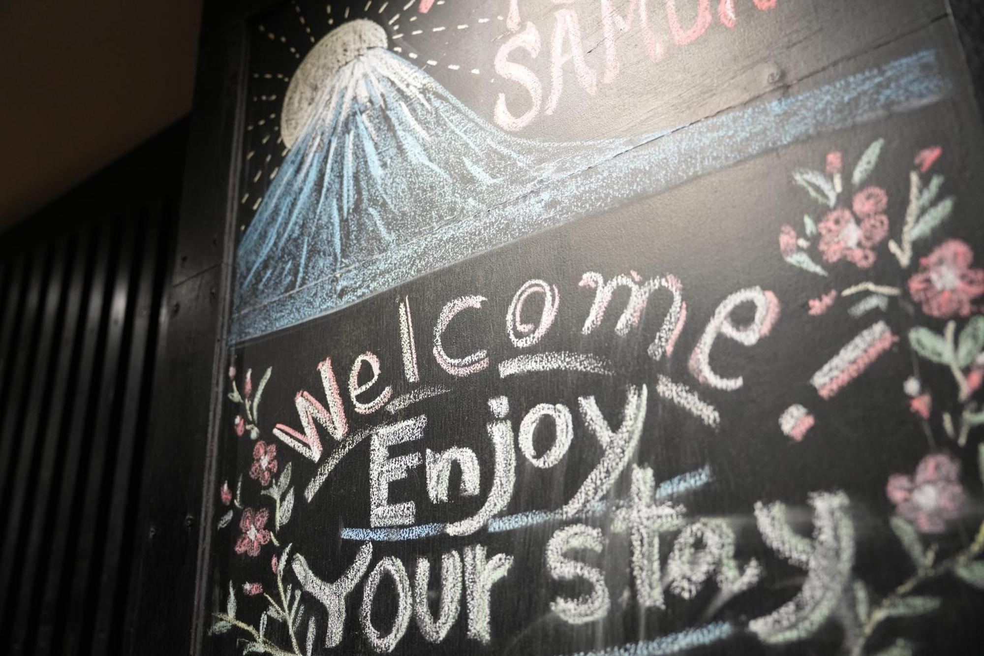 Guest House Tokyo Samurai Exterior photo